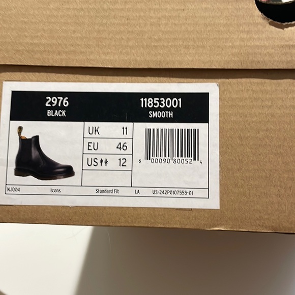 Dr. Martens 2976 Smooth Leather Chelsea Boots Size 12 - Picture 4 of 6